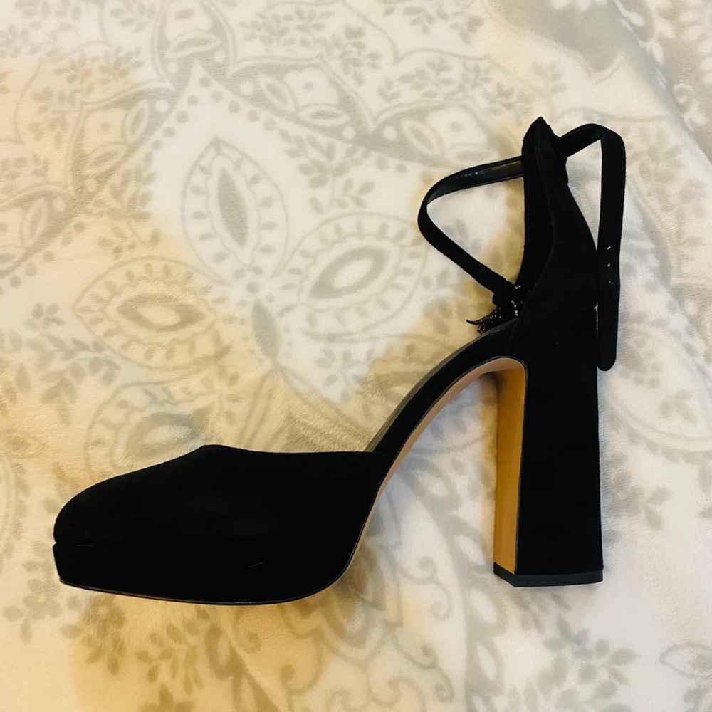 Coach Chrystie Black Lux Suede Heels 9.5